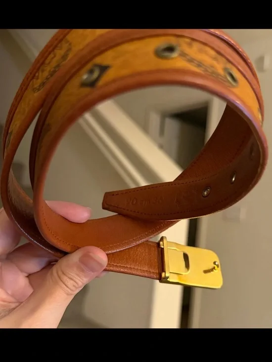 MCM Cognac Klassik Logo Belt - Picture 4 of 4
